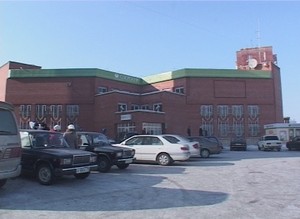 В Саяногорске появился новый "лежачий полицейский"
