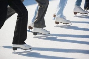 В Саяногорске открылся городской каток