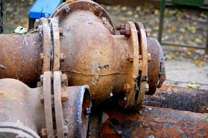 Саяногорск не намерен пересчитывать "коммуналку" без судебного решения