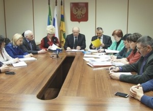 Из 14 УК Саяногорска о перерасчете, по тарифам прошлого года, решили отчитаться всего 8