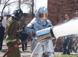 В пожарной службе Саяногорска прошел День открытых дверей