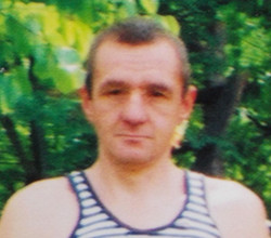 Ушел из дома и не вернулся.