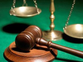 Суд оставил саяногорского вора-полицейского на свободе