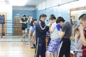 Бокс: мастер-класс от мастера спорта