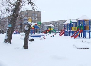 Безопасен ли детский городок в строящемся сквере?