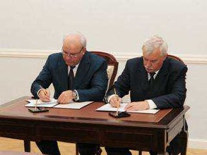 Хакасия и Санкт-Петербург будут обмениваться студентами, развивать бизнес и туризм