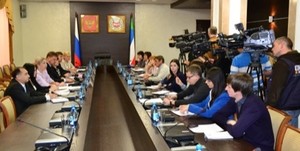 Проблемы клиентов банка "Народный кредит" решает несколько рабочих групп
