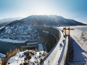 Выработка электроэнергии в Хакасии пострадала из-за малой приточности в водохранилище СШ ГЭС
