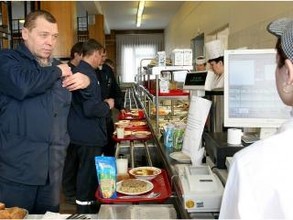 Горячее питание на САЗе поощряется денежной дотацией