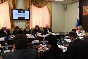В правительстве Хакасии обсудили детский туризм