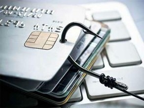 Жительница Саяногорска озвучила мошенникам пин-код от карты и лишилась 70 тыс. рублей
