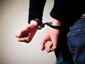В Саяногорске задержали подростка с наркотиками в крупном размере