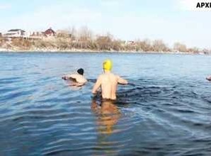 Саяногорские моржи начали подготовку к чемпионату мира