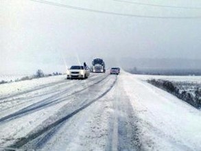 На дорогах в Хакасии затруднено движение