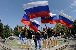 Опрос: 83% граждан России ощущают себя счастливыми