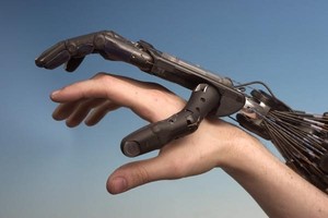 В России с 2017 года будет запущено серийное производство роботизированных протезов