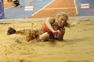 Прыгунья из Хакасии взяла золото на чемпионате Сибири