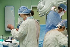 В Хакасии бесквартирные медработники лишились поддержки республики