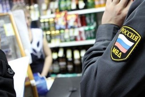 В Саяногорске будут судить продавца за продажу алкоголя подростку