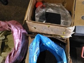 Полицейские обнаружили на продуктовой базе в Абакане 200 кг насвая