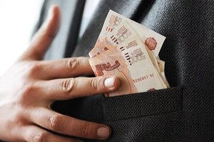 В Хакасии руководители дорожных фирм осуждены за растрату 22 млн рублей