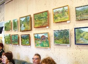 В честь Дня народного единства и Дня рождения города в Черемушках открылась выставка картин