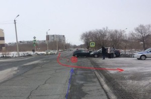 В Саяногорске женщина на иномарке устроила ДТП, в котором пострадал мужчина
