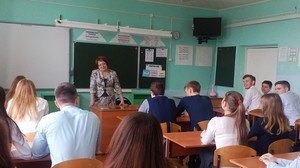 Уполномоченный по правам ребенка встретилась с жителями Саяногорска
