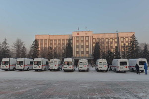 В Хакасию поступили новые автомобили скорой помощи