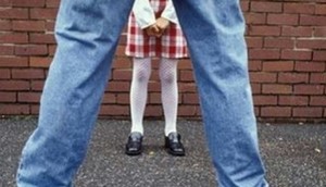 Саяногорца осудят за интимную связь с 12-летней девочкой