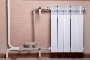Жителям Саяногорска вернули 770 тысяч рублей переплаты за отопление