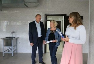 В Саяногорске на средства РУСАЛа завершен ремонт столовой в школе №6