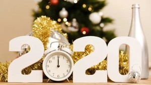 Поздравляем с наступающим новым 2020 годом!